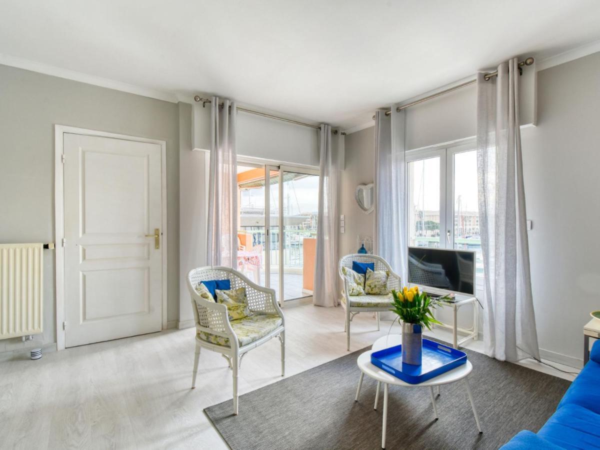 Apartment Residence Les Cariatides By Interhome Fréjus Exterior photo